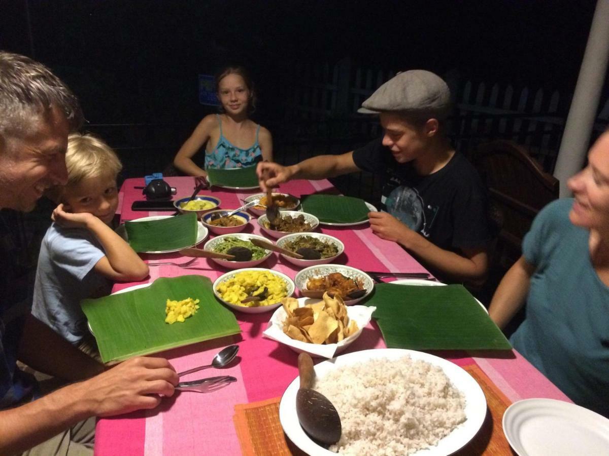 Biwon Homestay Ella Eksteriør bilde