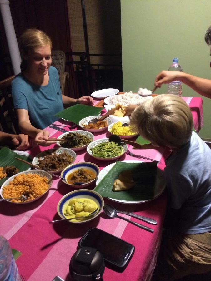 Biwon Homestay Ella Eksteriør bilde